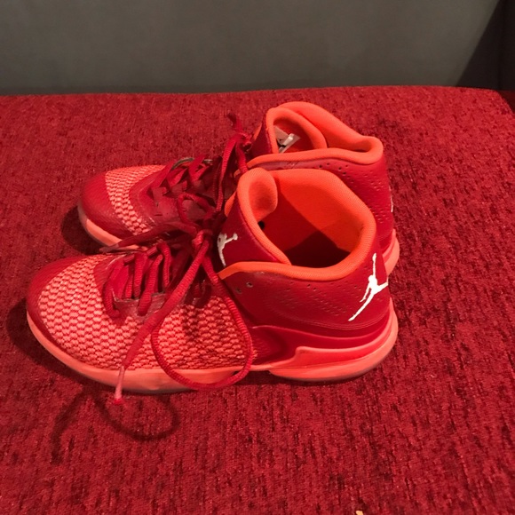 Tennis - Picture 2 of 4